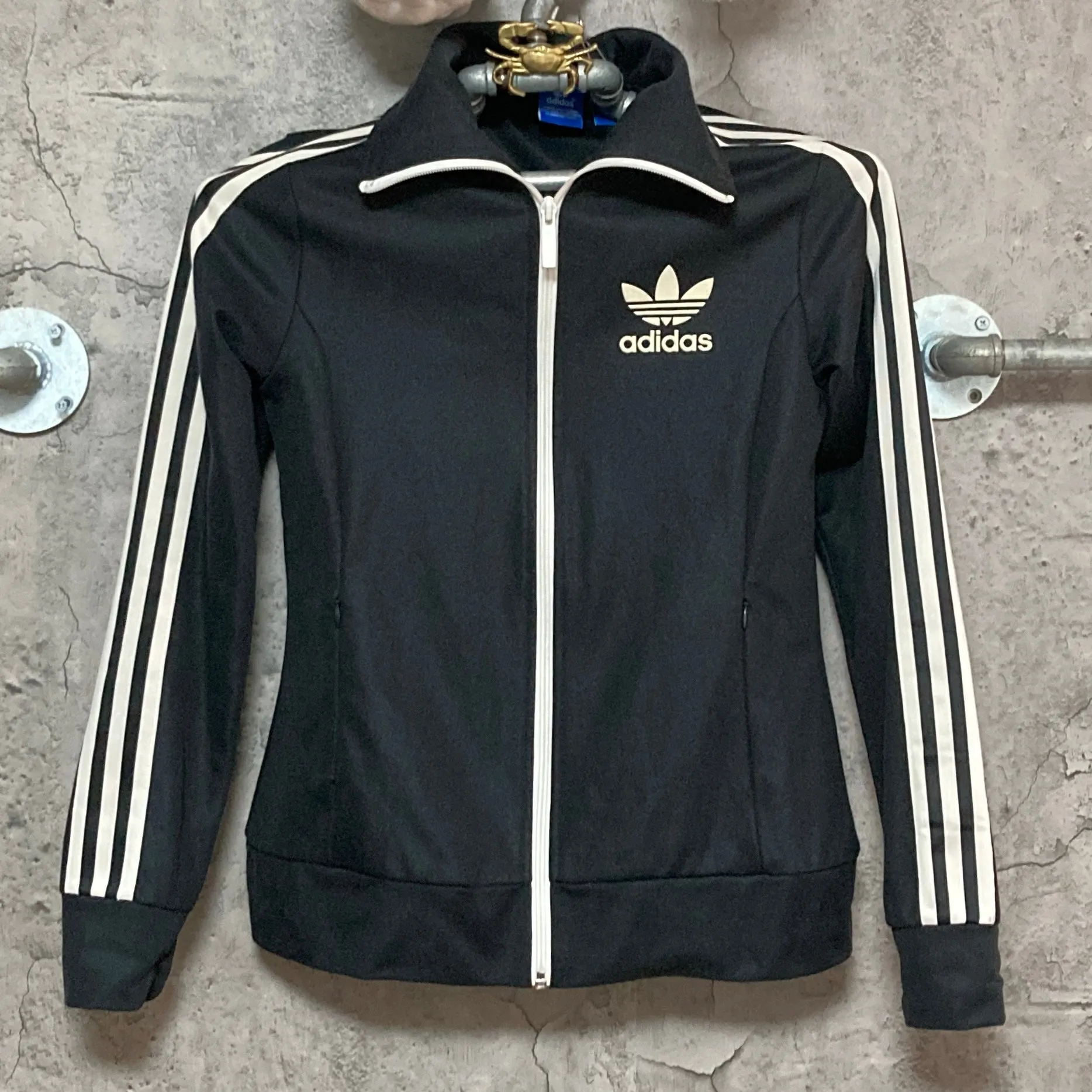 adidas black track jacket europa track top model