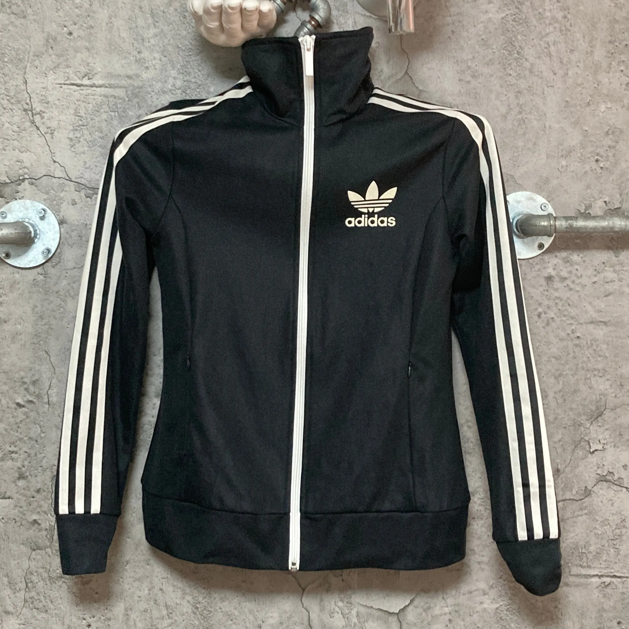 adidas black track jacket europa track top model