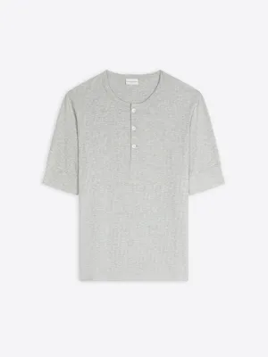 Buttoned tee