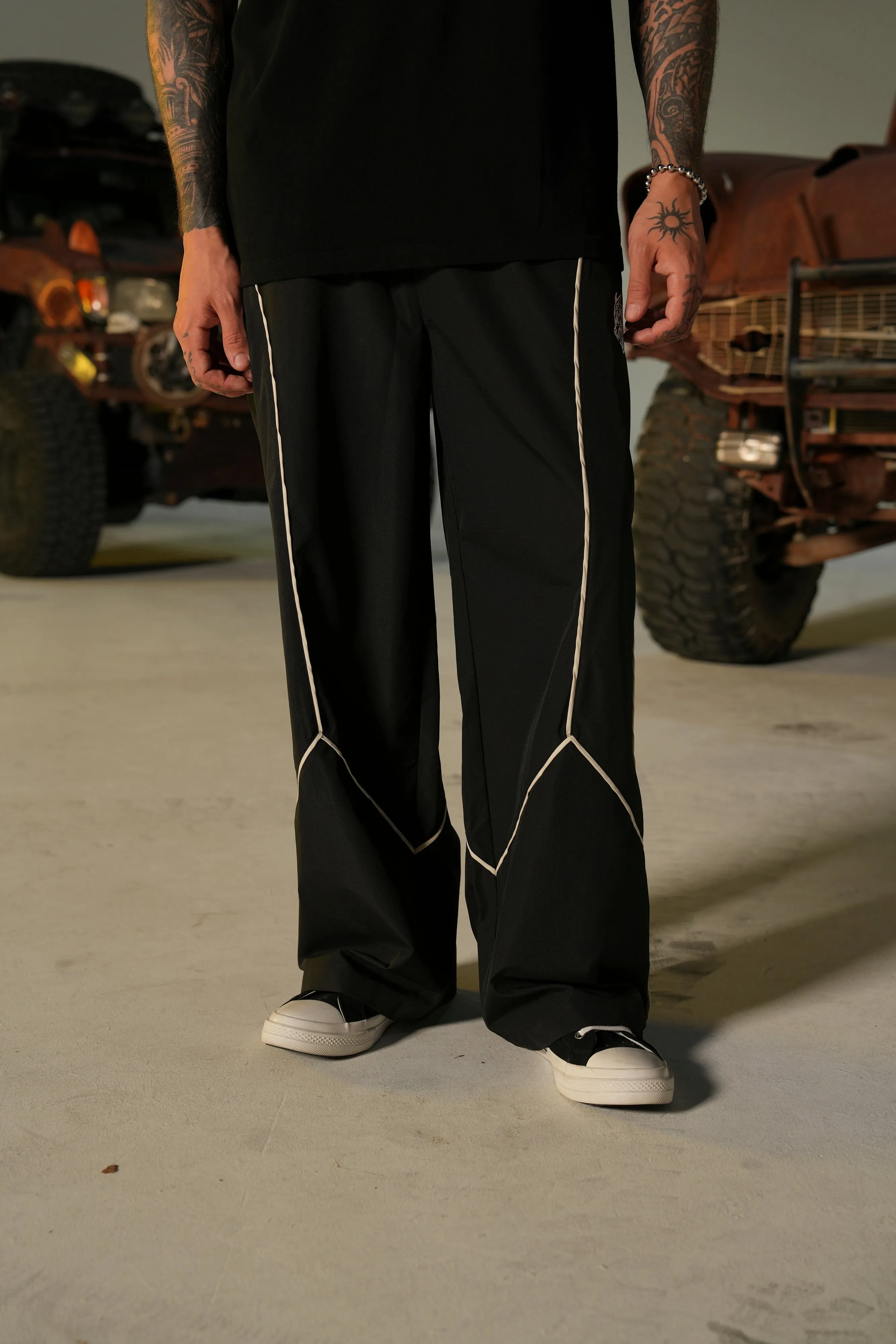 Dual Wolf Quinn Track Pants in Black