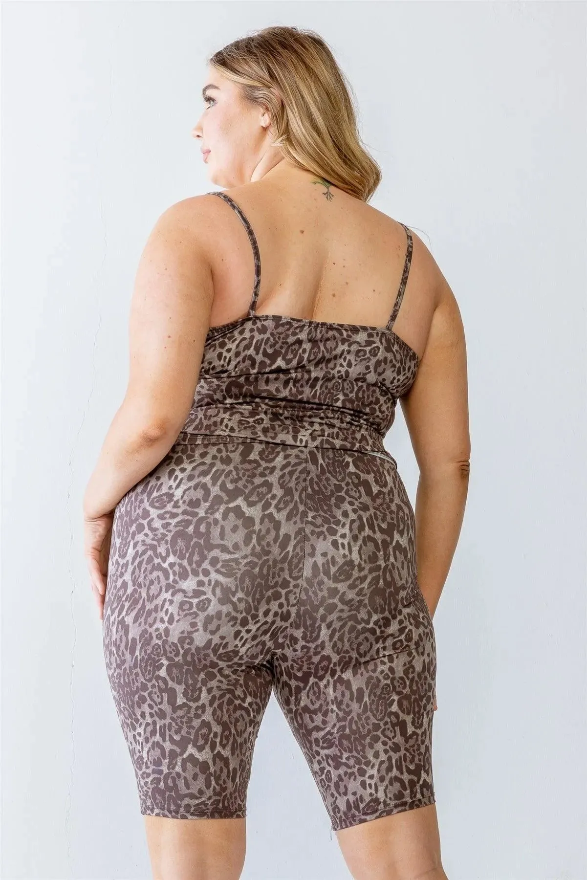 Junior Plus Mocha Leopard Print Elasticized Sleeveless Ruched Top & High Waist Shorts Set
