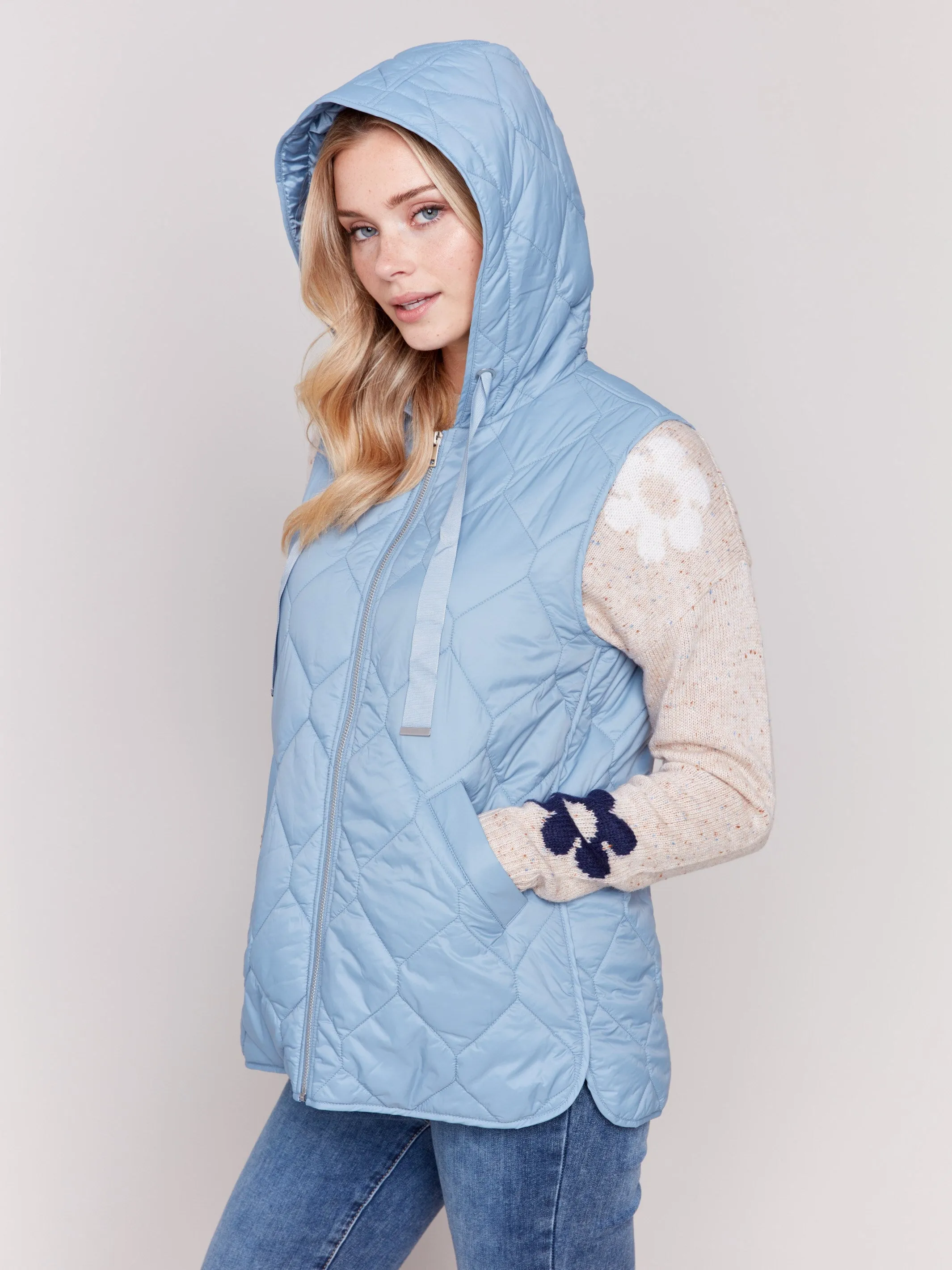 Short Quilted Puffer Vest With Hood - Frost