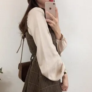 Vintage Buttoned Blouse